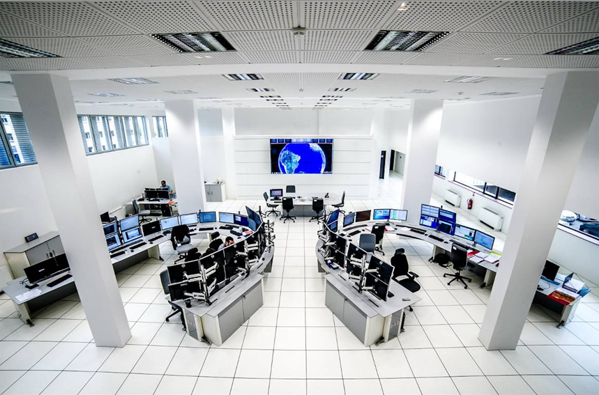 CLS monitoring center