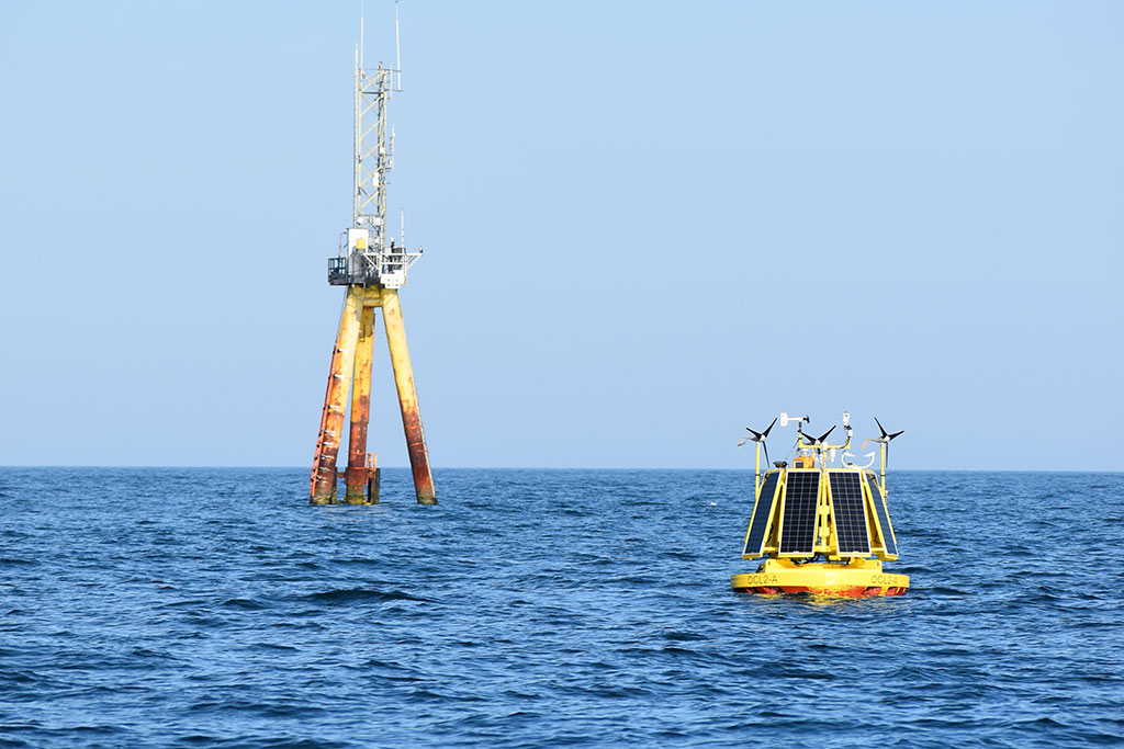 DeepCLiDAR 2.0 buoy system